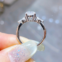 Lanphear Yeni Instagram Tarzı Yüzük PT950 Platin Alyans DEF VVS-VS 1.993CT Laboratuvarda Yetiştirilmiş Oval Kesim Elmas Sonsuzluk Yüzüğü