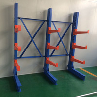 Étagères de stockage en gros : Étagères de stockage robustes à double bras pour entrepôt, étagères cantilever industrielles pour le bois