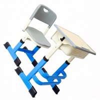 Ensemble de mobilier scolaire pour enfants : Chaise d'étude avec filet sous le siège et crochet pour sac à dos, empilable et coloré pour la maternelle