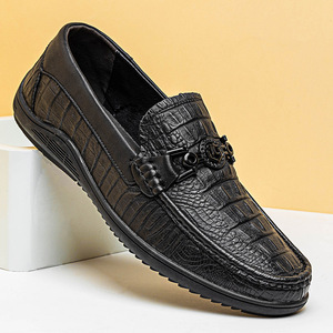 Zapatos de Cuero Casuales Modernos para Hombre, Diseño Oxford Nuevo con Característica Plana e Impermeable, Cierre sin Cordones para la Temporada de Otoño - Product Image 1