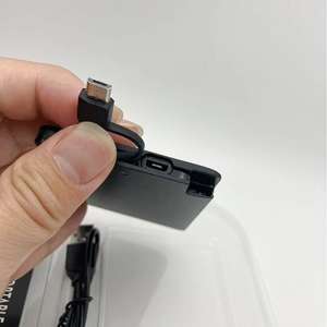 סוללת גיבוי ניידת דקה במיוחד C0202 2026, מבצע מתנה, גודל מיני, כבל מובנה, מחיר מהמפעל - Product Image 5