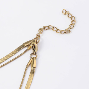 Bracelet double couche avec chaîne à lames et chaîne serpent ronde |   Acier inoxydable plaqué or 18K PVD |   Ajustable 17cm + 5cm |   Hypoallergénique - Product Image 1