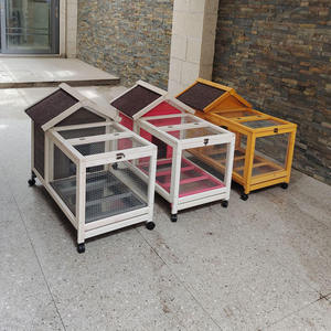Cage à lapins en bois spacieuse et respirante avec roues à frein, facile à nettoyer, en maille métallique, pour petits animaux, utilisation intérieure et extérieure, vente en gros - Product Image 1