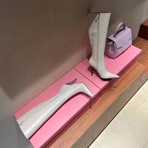 Botas Altas de Mujer con Tacón Fino Metálico Estilo Stiletto, Punta Puntiaguda y Cremallera Lateral Larga - Product Image 6