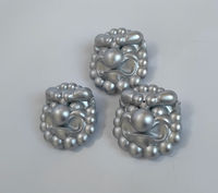 Traitement de finition miroir chromé argenté par électrolyse liquide chimique pour logo 3D imprimé en métal