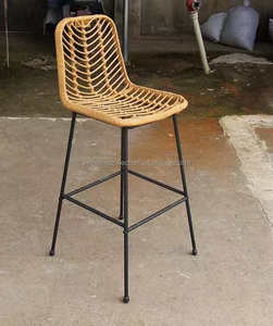 Chaise <span class=keywords><strong>de</strong></span> <span class=keywords><strong>bar</strong></span> peu encombrante à structure fine, mobilier <span class=keywords><strong>de</strong></span> comptoir moderne, <span class=keywords><strong>tabouret</strong></span> <span class=keywords><strong>de</strong></span> <span class=keywords><strong>bar</strong></span> à délai <span class=keywords><strong>de</strong></span> production rapide pour l'aménagement <span class=keywords><strong>de</strong></span> <span class=keywords><strong>bar</strong></span> <span class=keywords><strong>de</strong></span> cuisine - Product Image 2