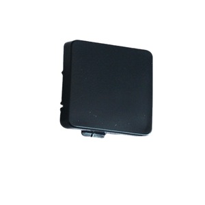 Cubierta de plástico con clip para el orificio del gancho de remolque del parachoques delantero del Dodge Journey 68034176AA - Product Image 2