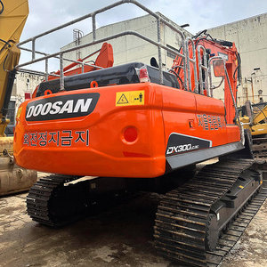 Excavatrice Doosan DX300 d'occasion, 30 tonnes, hydraulique, sur chenilles, coréenne, vente en gros - Product Image 2