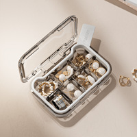 Boîte à pilules portable mini en plastique personnalisée par le fabricant, grande capacité, avec couvercle et compartiments pour le rangement moderne des comprimés médicamenteux