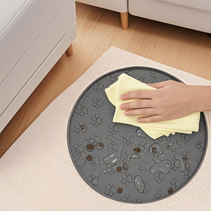 Tapis de nourriture et d'eau pour chien portable et écologique, design personnalisé, avec bord surélevé pliable en silicone - Product Image 6