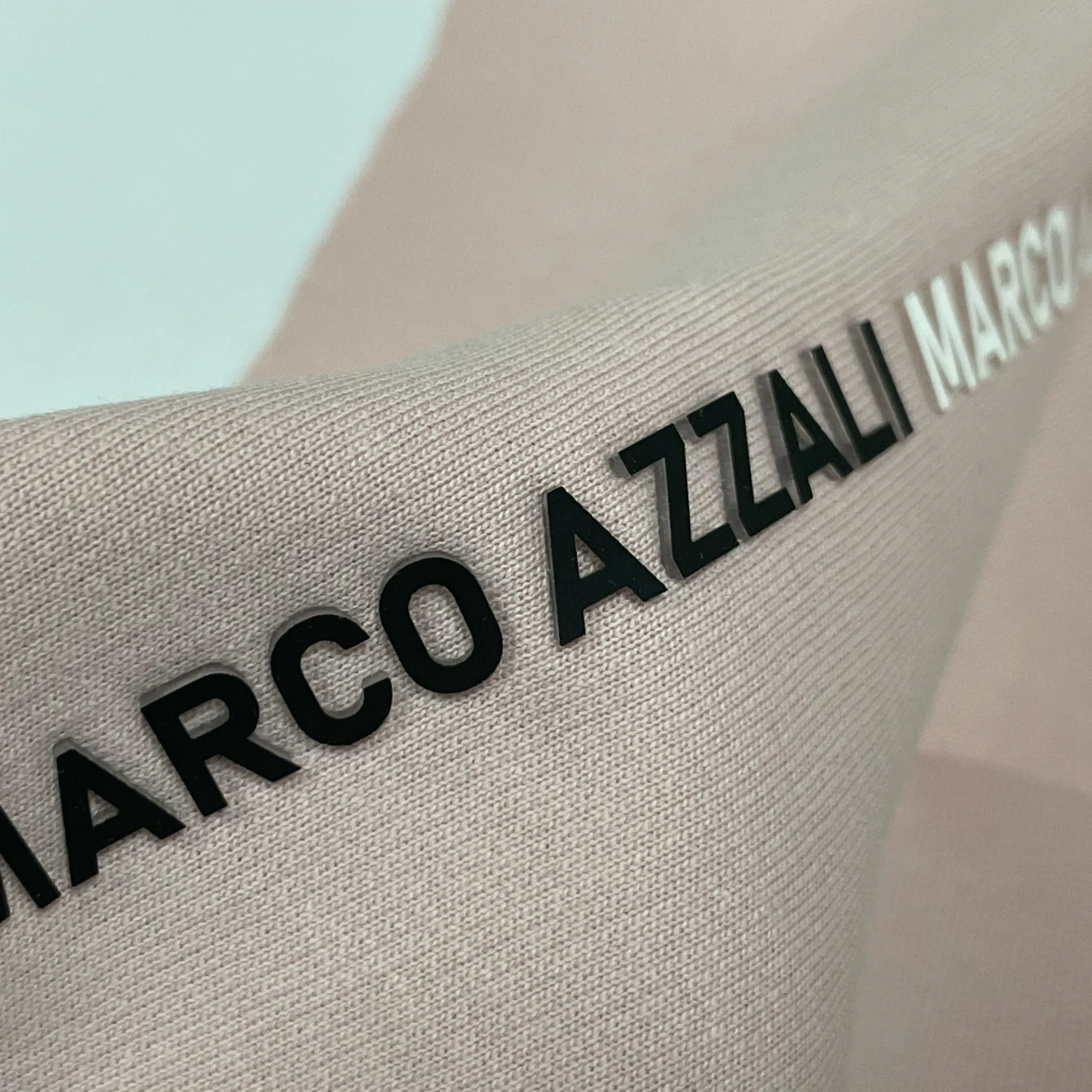 Kostenloses Design Fabrik preis Kunden spezifisches 3D-Logo Silikon druck Wärme übertragungs etikett für Kleidung Silikon-Logo