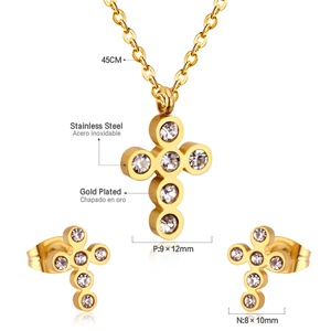 Conjunto de Joyería Chapada en Oro para Mujer, Collar con Cruz y Circonitas - Product Image 2