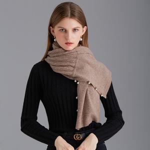 <span class=keywords><strong>Poncho</strong></span> en laine mérinos 100% tricoté, surdimensionné, tendance, personnalisable avec logo, <span class=keywords><strong>poncho</strong></span> de luxe pour femmes - Product Image 3