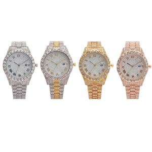 Горячая распродажа: Кварцевые часы Iced Out с календарем и римскими цифрами, украшенные стразами, в четырех цветах, из сплава, в стиле хип-хоп - Product Image 1