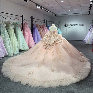 8579 Robe de bal Quinceañera rose exquise, style licou, avec appliques de perles, dentelle et cristaux, traîne chapelle, coupe naturelle, pour soirée - Product Image 3