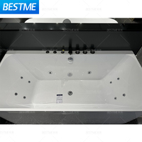 Baignoire moderne et simple en acrylique pour deux adultes avec mitigeur et douche, baignoire spa de luxe à encastrer, baignoire autoportante