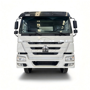 Camión Cisterna de Gran Volumen y Rendimiento Estable de 15m³-28m³ Sinotruk para Transporte de Diésel y Gasolina - Product Image 1