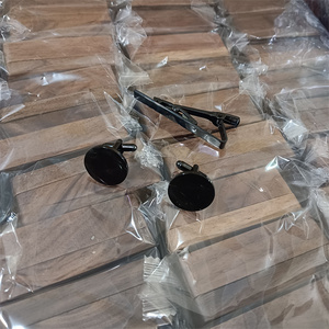 Juego de regalo de boda Caja de madera Logotipo grabado Gemelos Clips de corbata Caja de gemelos de embalaje - Product Image 5