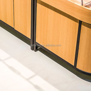 Étagère de présentation de supermarché en fer double face robuste pour les collations en bois en vrac, les noix et les bonbons. - Product Image 5