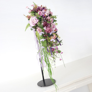 Bouquet de mariée cascade orchidée violette et rose, arrangement floral en cascade pour mariage, fuite de noces et décoration d'ambiance - Product Image 3