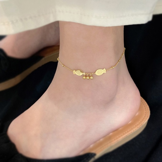 2023 Hot Sales Foot Jewelry Stainless Steel New Fashion Jewelry Luxury Anklets Beaded Goldfish Charm Chain Gold Anklet for Women