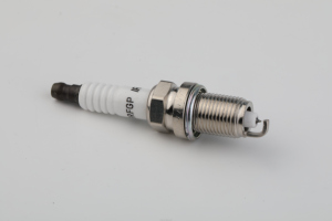 Bujía de Níquel CHEYU ZF6RFGP con Garantía de 30000 Millas, Compatible con Múltiples Modelos para Reequipamiento/Actualización - Product Image 2