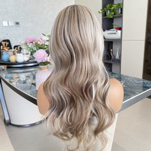Perruque synthétique ondulée sans lacets, très populaire, en fibre haute température, marron avec mèches blondes, avec bandeau, pour femmes noires - Product Image 6