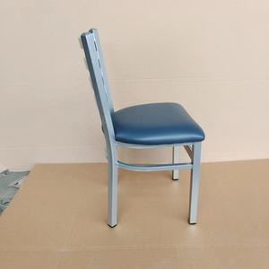 Starbuck Design Restaurant Silla <span class=keywords><strong>de</strong></span> metal con marco negro y tapicería <span class=keywords><strong>de</strong></span> asiento azul marino para el hogar Oficina Hotel Apartamento en venta - Product Image 4