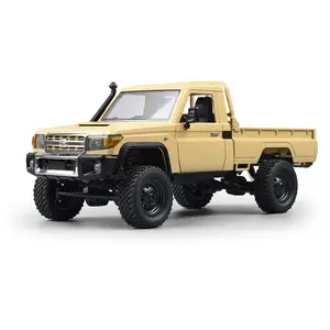 Yeni MN82 1/12 RC araba 2.4G tam ölçekli Off-Road uzaktan kumanda tırmanma araç Retro Model oyuncaklar Boys ve yetişkinler için