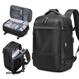 Sac à dos de randonnée de voyage grand format avec logo personnalisé, imperméable, pour le sport de plein air, avec compartiment à chaussures - Product Image 1