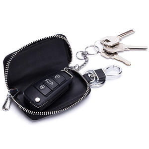 Porte-clés pour homme en cuir de vache véritable à motif crocodile Andong - Product Image 4
