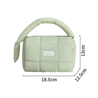 Trousse de Maquillage Matelassée Légère à Fermeture Éclair avec Logo Personnalisé, Sac Cosmétique en Nylon Matelassé en Coton Gonflé de Voyage avec Poignée Ronde