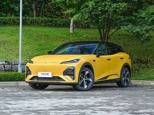 深蓝S07 PHEV 0.67L版低油耗，适合长途驾驶，新能源汽车，SUV车型 - Product Image 1