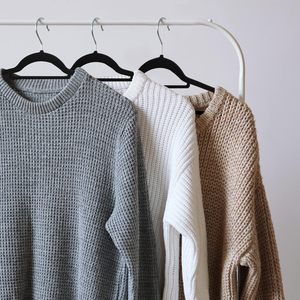 Perchas de Plástico ABS con Revestimiento de Terciopelo Negro, con Barra para Corbatas, para Organizar Ropa en el Armario, Moldeadas por Inyección, Venta al Por Mayor - Product Image 6