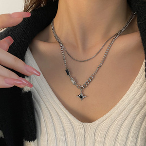Kalung liontin bintang minimalis untuk pria/wanita, aksesori mewah ringan hiphop Punk Gotik Edgy - Product Image 1