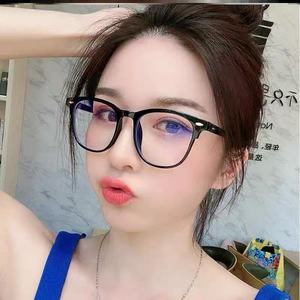 Gafas anti luz azul para mujer, montura cuadrada completa, lentes planas para uso en computadora con protección de lentes AC - Product Image 3