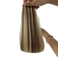 Ekstensi Rambut Manusia Rusia Remy Grade Machine Double Weft Berkualitas Tinggi, Pewarnaan Sutra Lurus, Dapat Disesuaikan untuk Kepang