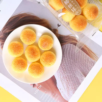 Bolas de Coco Rallado Frescas, Dulces y Deliciosas, con Crema China Exótica y Sabor Afrutado, en Bolsa a Granel, Postres de Repostería China