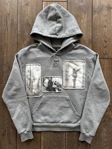Sudaderas con Capucha para Hombre, Personalizadas al por Mayor, de Algodón French Terry, Estilo Retro Grunge, con Parches, Cuello Henley, Corte Holgado y Extra Grande - Product Image 1