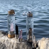 Vente en gros bouteille d'eau en apatite naturelle bouteille d'eau en cristal de quartz et gravier infusé de pierre de guérison