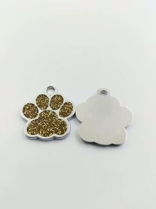 Venta al por mayor de fábrica: Placa de identificación para perro con colgante de llavero en forma de pata, de aleación de zinc y metal brillante. Oferta especial en artesanías metálicas. - Product Image 2