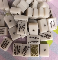 Jeu de Mahjong Américain Minimaliste en Pierre et Encre, Tuiles Acryliques Gravées en Profondeur, 160 Pièces, pour Décoration Intérieure de Luxe, Écologique