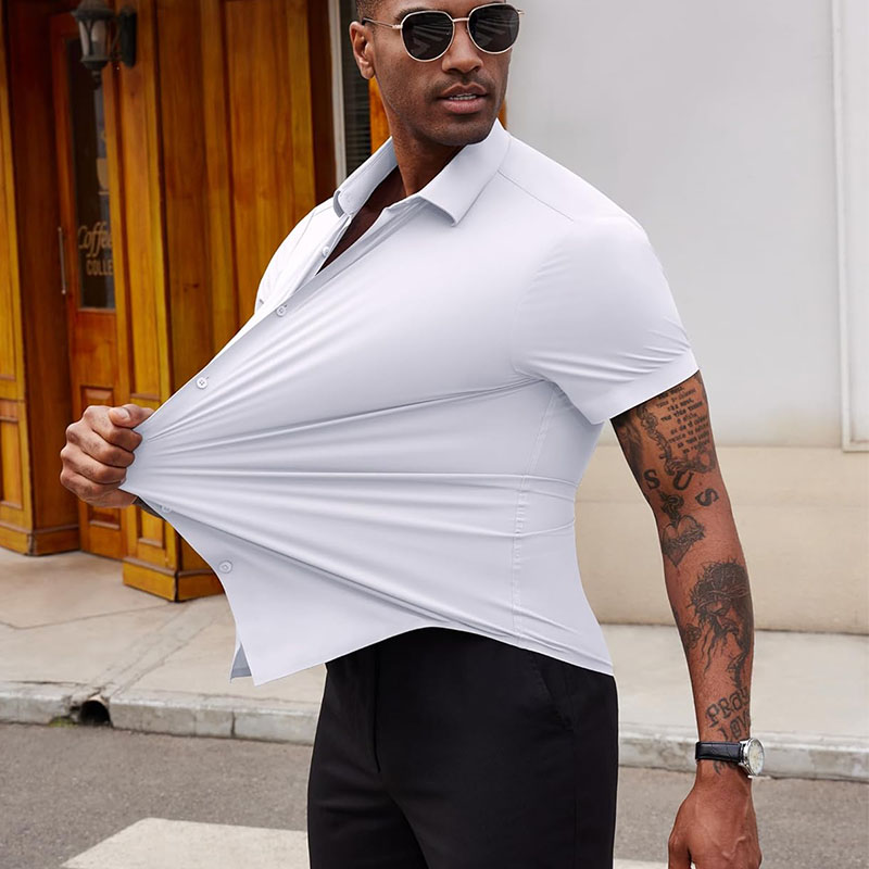 Chemise habillée blanche à manches courtes et très extensible