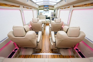 Pour Toyota Coaster 12-Seater Exec Shuttle <span class=keywords><strong>Bordeaux</strong></span> Rouge Luxe ABS Intérieur Solutions personnalisées pour l'hôtellerie d'entreprise et les affaires - Product Image 2