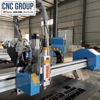 Machine de découpe laser à fibre à portique portable de haute qualité, CNC automatique, adaptée à la découpe de tôles.