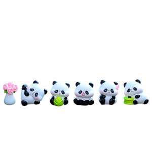 Ensemble Mini Panda en résine, décorations pour tableau de bord de voiture, ornement de panneau de console centrale de dessin animé pour la décoration intérieure automobile - Product Image 5