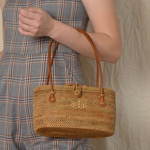 Precio de fábrica Bolso de mimbre hecho a mano para mujer Diseño de transporte de dos capas con forro de lona de algodón Fabricante de Vietnam - Product Image 4