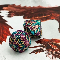 Pour Udixi Logo personnalisé RPG jeu de dés en métal polyédrique donjons Dragons motif d'échelle de Dragon en violet et bleu avec boîte en métal