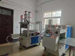 Compacteur de cubes pour escaliers pour animaux de compagnie, machine d'emballage <span class=keywords><strong>sous</strong></span> <span class=keywords><strong>vide</strong></span> de cubes pour escaliers souples pour animaux de compagnie, machine compacteuse de cubes pour escaliers pour animaux de compagnie - Product Image 6