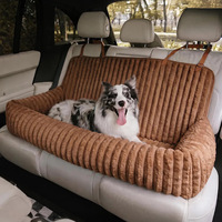 Coussin de voiture en peluche pour chien pour siège arrière - Tapis de siège de voiture pour animaux de compagnie en polaire douce avec sangles d'appui-tête et base antidérapante 115x50cm